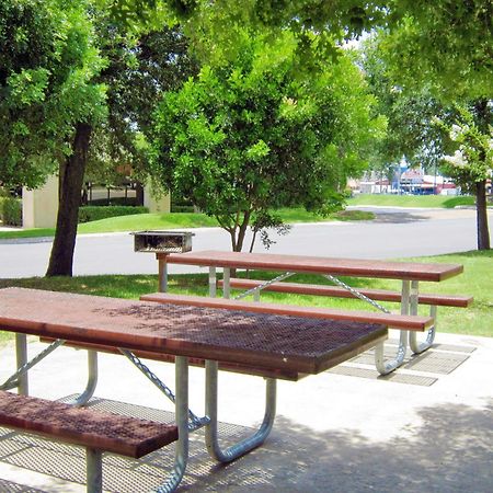 Extended Stay America Suites - San Antonio - Airport Kültér fotó